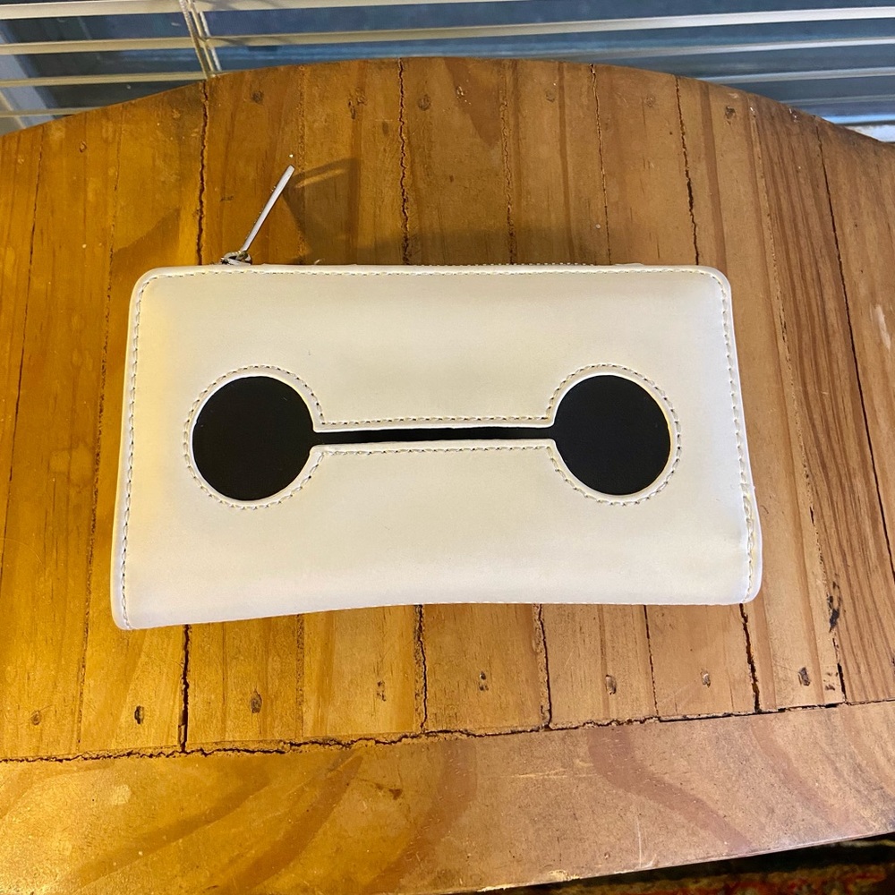 Baymax Loungefly wallet
